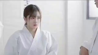 【中文字幕】这个漂亮小姐姐很是迷恋怀念 高挑大长腿笔直修长 穿着白丝紧身挺有感觉精致撩人啪啪撞击小翘臀干劲十足